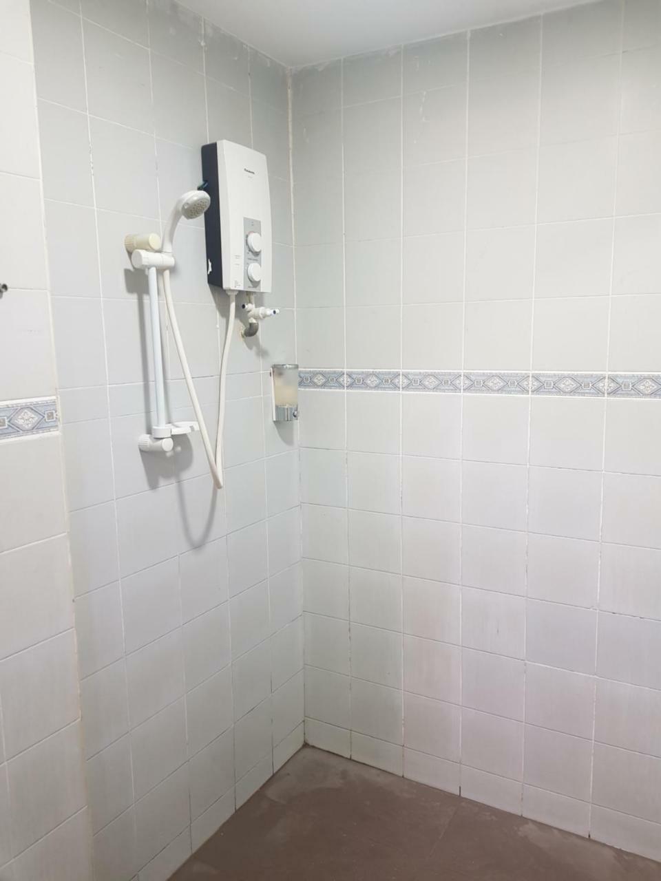 New City Hotel Kajang Esterno foto