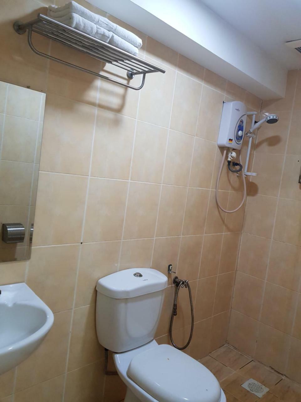 New City Hotel Kajang Esterno foto